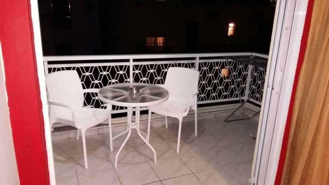 Steps From The Beach Aprt خانيا المظهر الخارجي الصورة